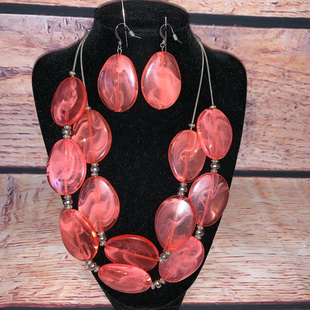 Coral/Peach Beaded Necklace and Matching Earrings